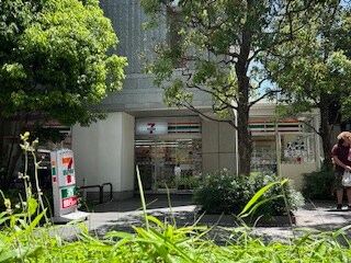 物件内観写真14　(セブンイレブン 十二社店 732m)