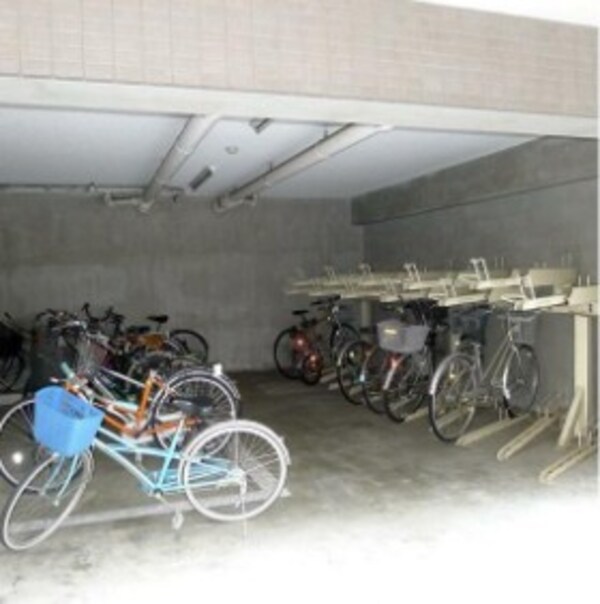 建物設備(駐輪場完備！)