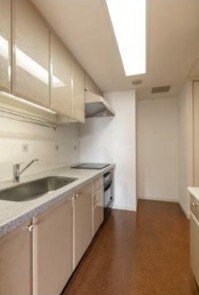 物件内観写真4　(IHクッキングヒーター。)