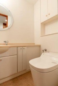 物件内観写真6　(バストイレ別！)