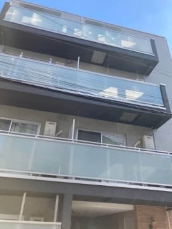 外観(鉄筋コンクリート造のがっちりとした建物。)