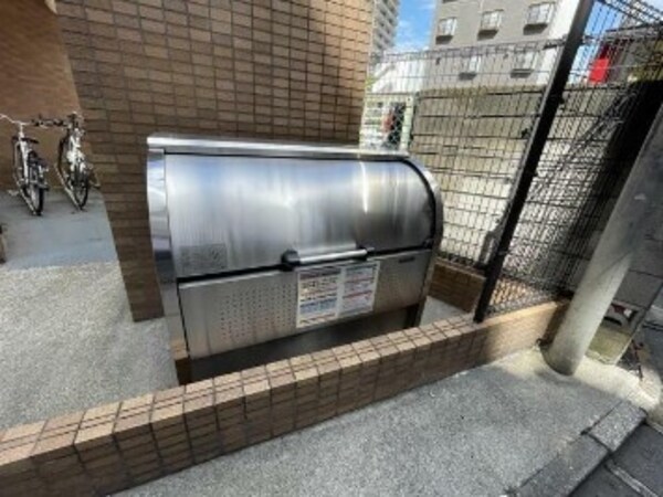建物設備(敷地内ゴミ置き場完備！)