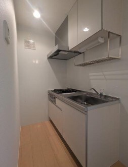 物件内観写真3　(グリル付き2口コンロ。)