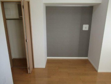 物件内観写真9　(きれいなフローリング。)