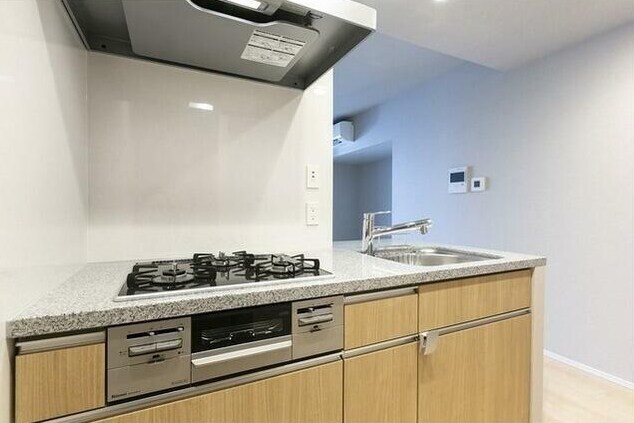 物件内観写真4　(システムキッチン。)