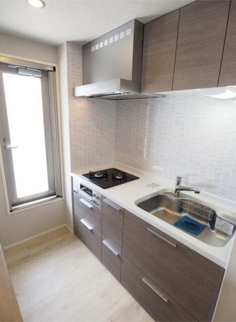 物件内観写真3　(システムキッチン。)