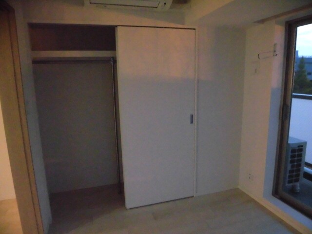 物件内観写真8　(クローゼット。)