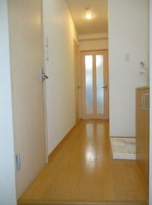 物件内観写真9　(廊下部分。)