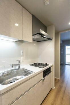 物件内観写真3　(システムキッチン。)