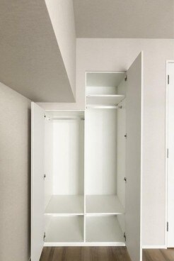 物件内観写真9　(クローゼット完備。)