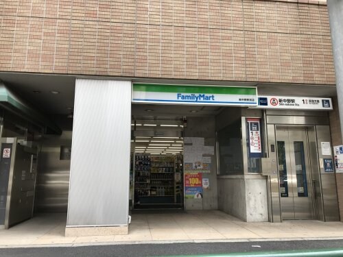 物件内観写真19　(ファミリーマート新中野駅前店 398m)