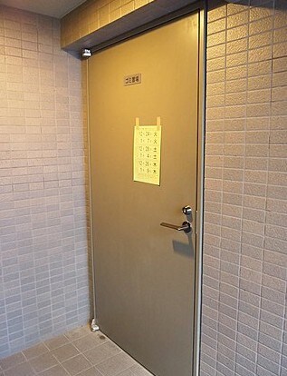 物件内観写真20　(敷地内ゴミ置き場完備！)