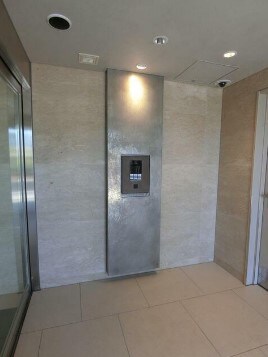 物件内観写真4　(モニター付きオートロックで防犯面も安心です！)