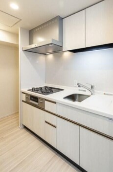 物件内観写真3　(システムキッチン。)