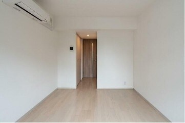 物件内観写真9　(きれいなフローリング。)