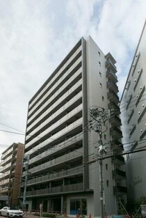 丸ノ内線 新中野駅 12階建 築6年の外観写真