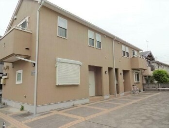 物件外観写真1　(綺麗な外観。)