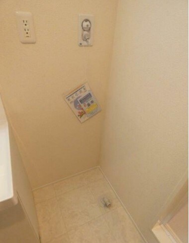 物件内観写真10　(室内洗濯機置き場。)