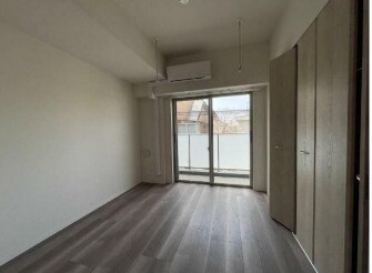 物件内観写真3　(明るい洋室！)