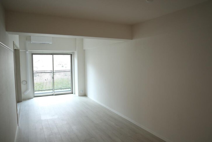 物件内観写真3　(13.9帖のきれいなLDK。)