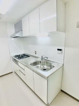 物件内観写真4　(システムキッチン。)