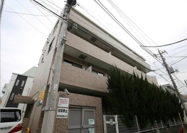 外観(鉄筋コンクリート造のガッチリとした建物。)