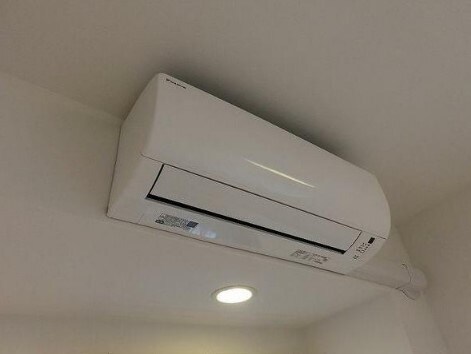 物件内観写真12　(エアコン完備。)