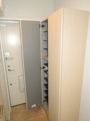 物件内観写真8　(大きいシューズボックス付き。)