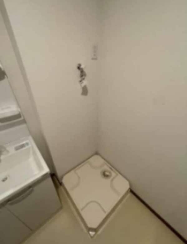 建物設備(室内洗濯機置き場。)