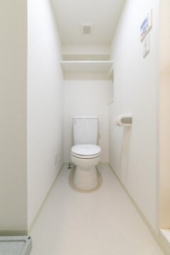 物件内観写真6　(バストイレ別！)