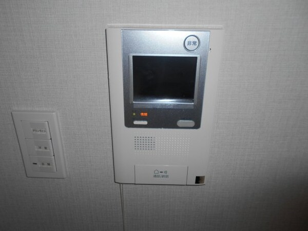 セキュリティ(モニター付きインターホンで防犯面も安心です！)