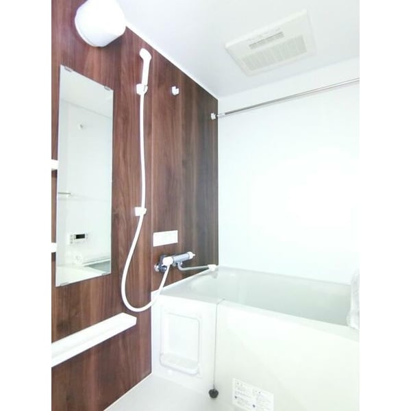 浴室(追い焚き機能、浴室乾燥機付きバス。)