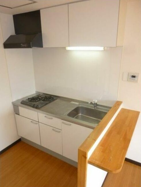 物件内観写真4　(システムキッチン。)