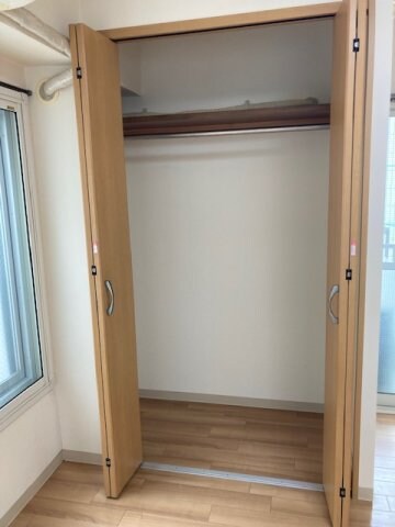 物件内観写真9　(クローゼット完備。)