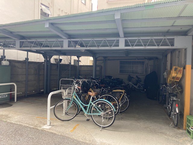 物件内観写真20　(駐輪場)