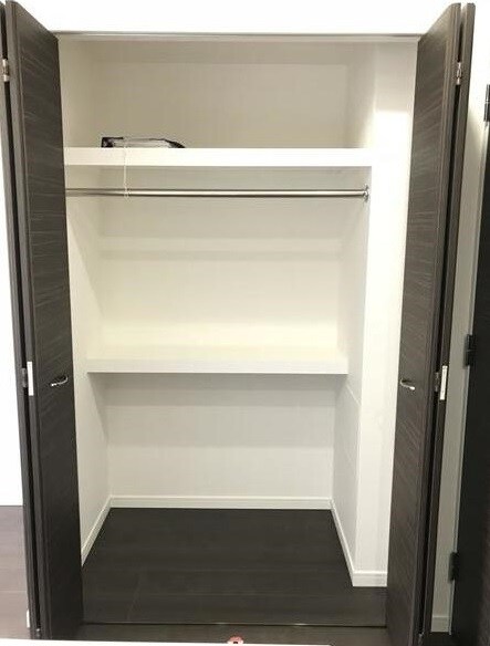 物件内観写真10　(収納スペース完備！)