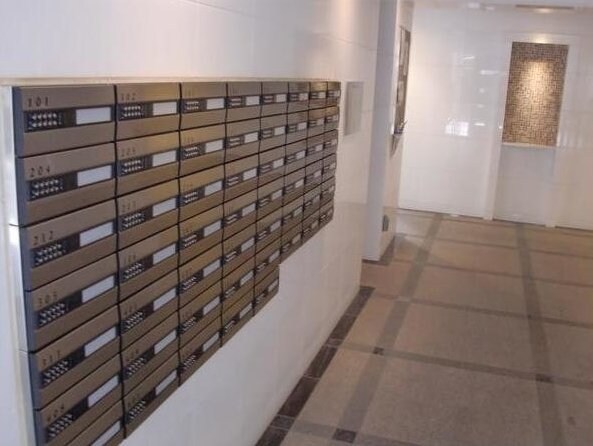 物件内観写真13　(メールボックス完備。)