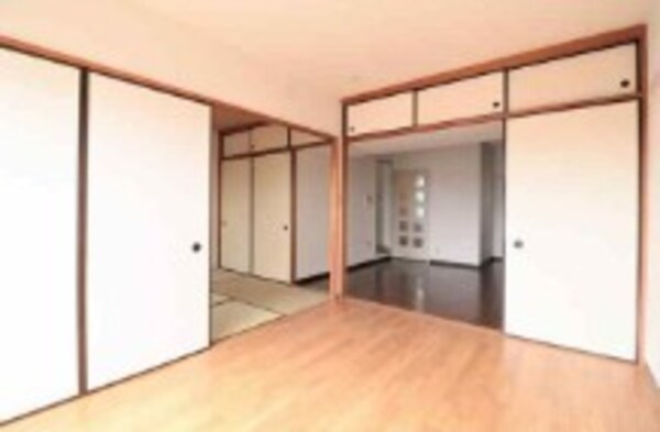 居室(7.0帖のきれいなDK。)