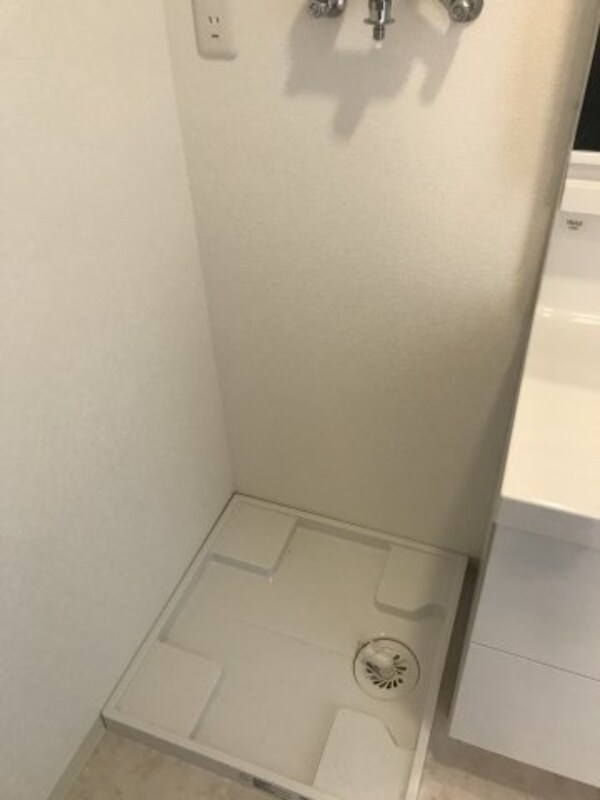 建物設備(室内洗濯機置場。)