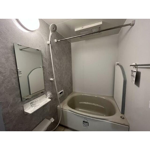 浴室(追い焚き機能、浴室乾燥機付きバス。)