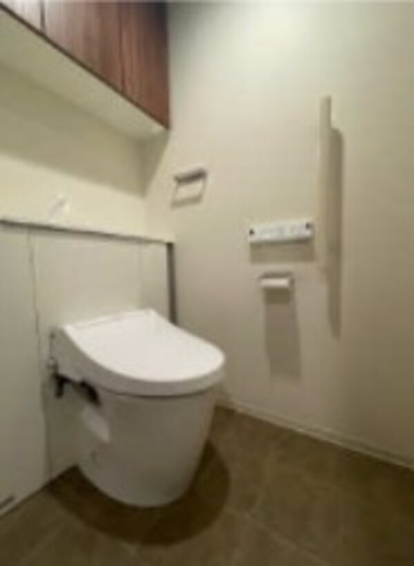 トイレ(タンクレストイレ！)