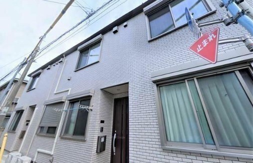 物件外観写真1　(綺麗な外観。)