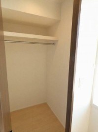 物件内観写真18　(ウォークインクローゼット)