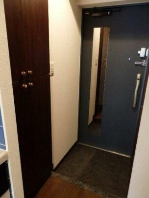 物件内観写真9　(シューズボックス完備。)