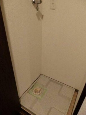 物件内観写真11　(室内洗濯機置き場。)