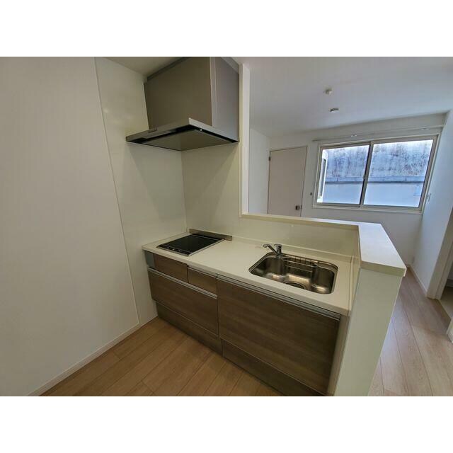 物件内観写真3　(IHクッキングヒーター。)