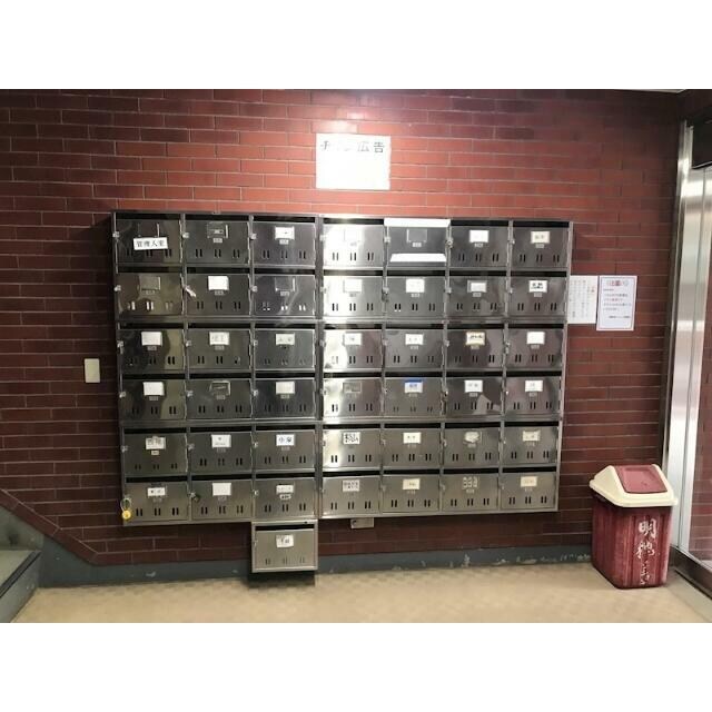 物件内観写真16　(メールボックス完備！)