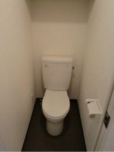 物件内観写真6　(バストイレ別！)