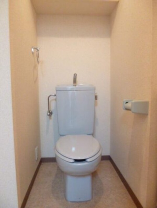 トイレ(バストイレ別！)