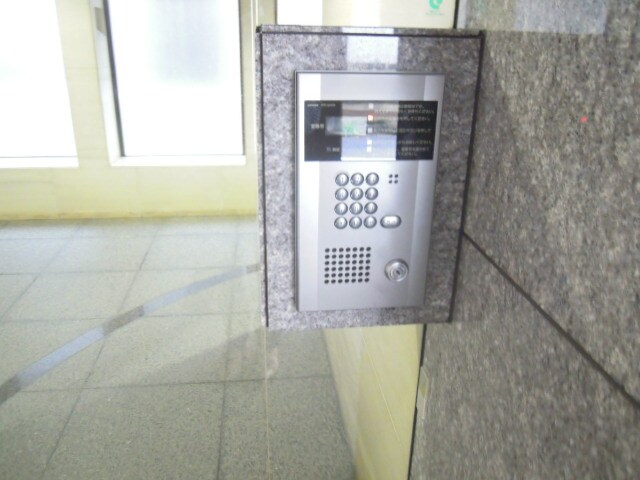 物件内観写真13　(安心のオートロック。)